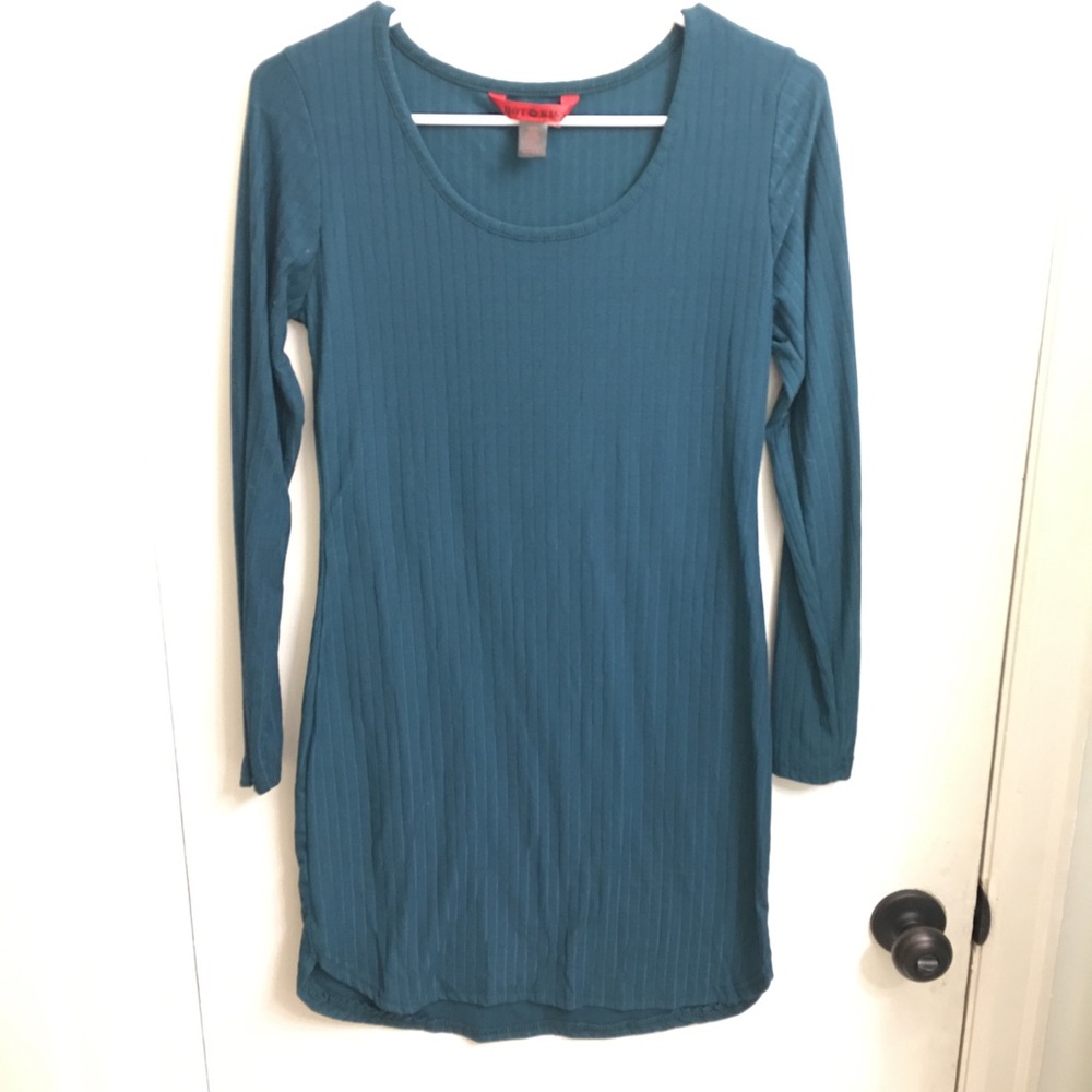 Green/blue long sleeve dress